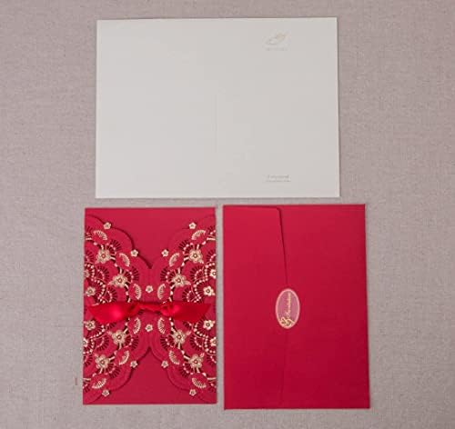 Hosmsua 50 PCS Özelleştirilmiş Kırmızı Düğün Davetiyeleri Kartları ile 5x7. 4 İnç Lazer Kesim Gül Folyo Altın Çiçek Cep Davetiyeler